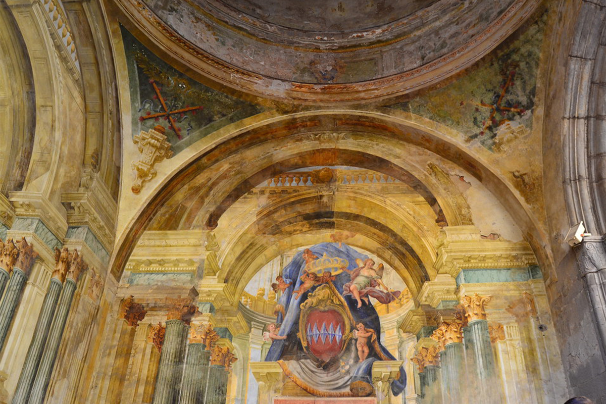 Sedil Dominova Interior - Sorrento