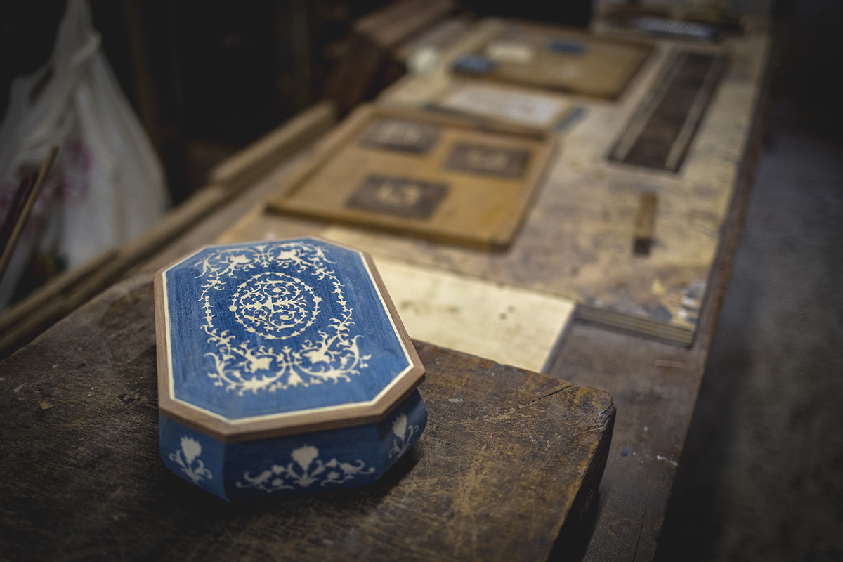 Intarsio sorrentino: storia dell’arte della lavorazione del legno