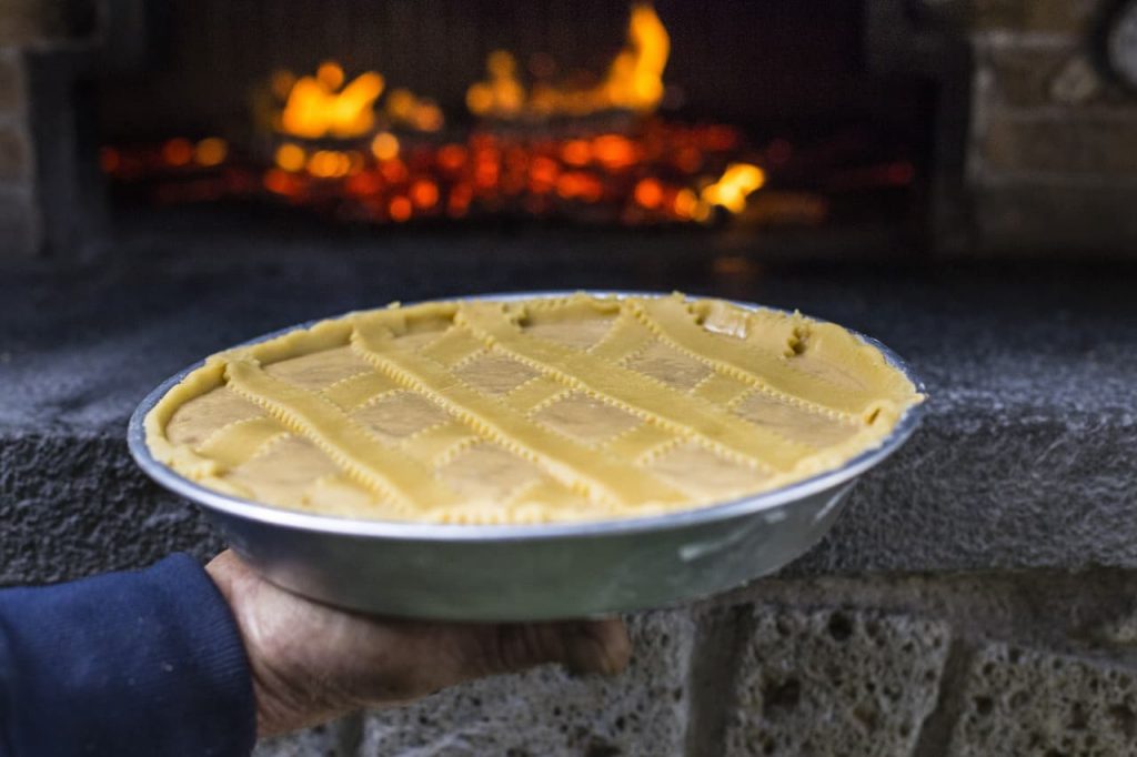 Preparazione pastiera napoletana about sorrento